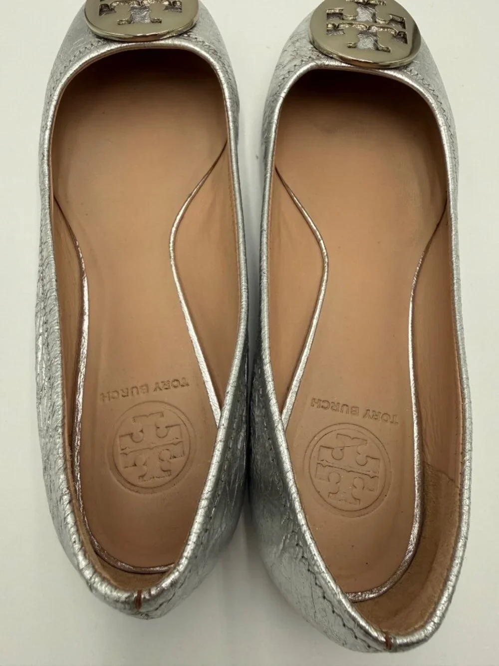 Tory Burch Silver Metallic Leather Minnie Ballet Flats Sz 8  Logo Hardware